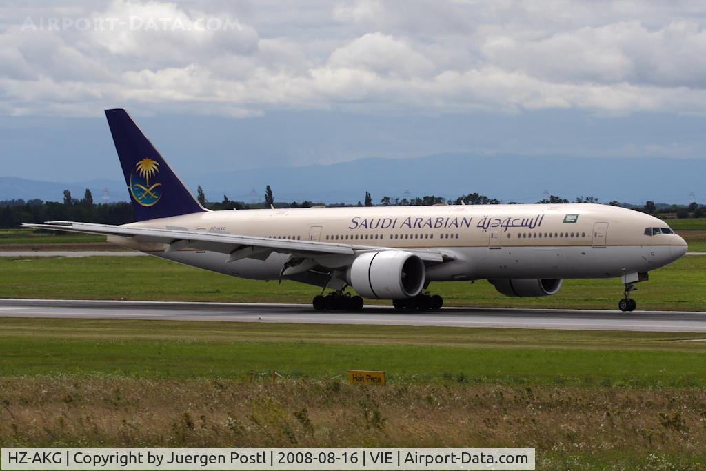 HZ-AKG, 1998 Boeing 777-268/ER C/N 28350, Boeing 777-268