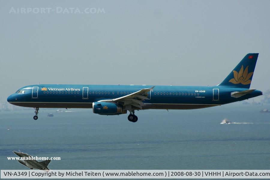 VN-A349, 2005 Airbus A321-231 C/N 2480, Vietnam Airlines arriving on runway 25R
