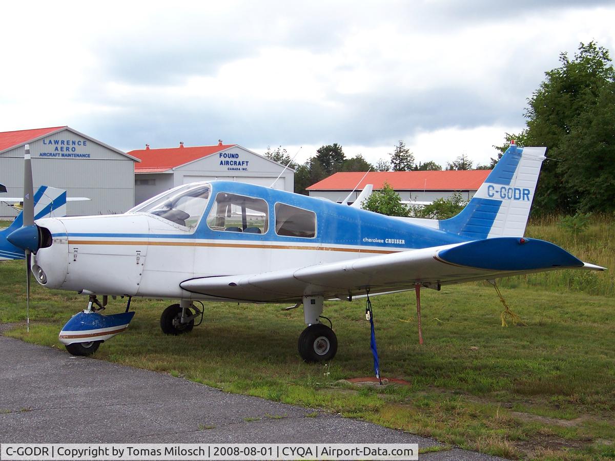 C-GODR, 1974 Piper PA-28-140 C/N 28-7425337, 