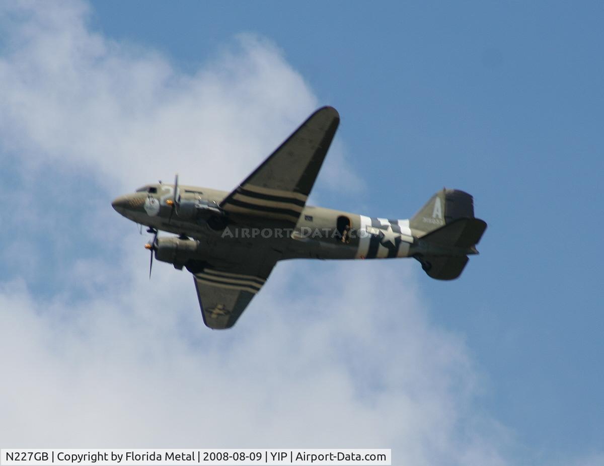 N227GB, 1945 Douglas DC-3C C/N 16597, C-47