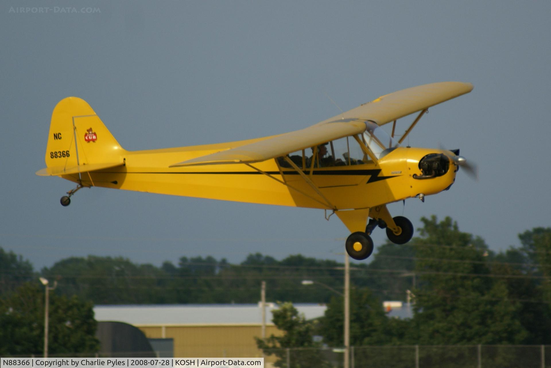 N88366, 1946 Piper J3C-65 Cub C/N 15984, Landing at Airventure 2008