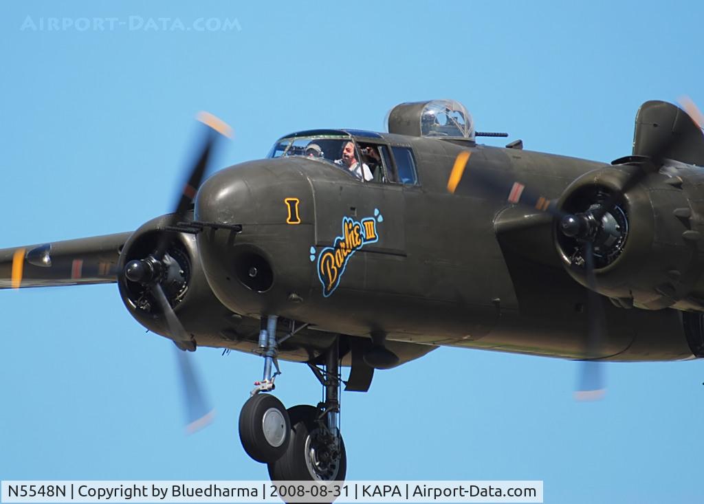 N5548N, 1943 North American B-25H Mitchell C/N 98-21107, Barbie 3 on final approach.