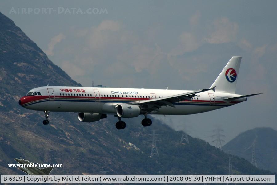 B-6329, 2007 Airbus A321-211 C/N 3233, China Eastern Airlines arriving on runway 25R