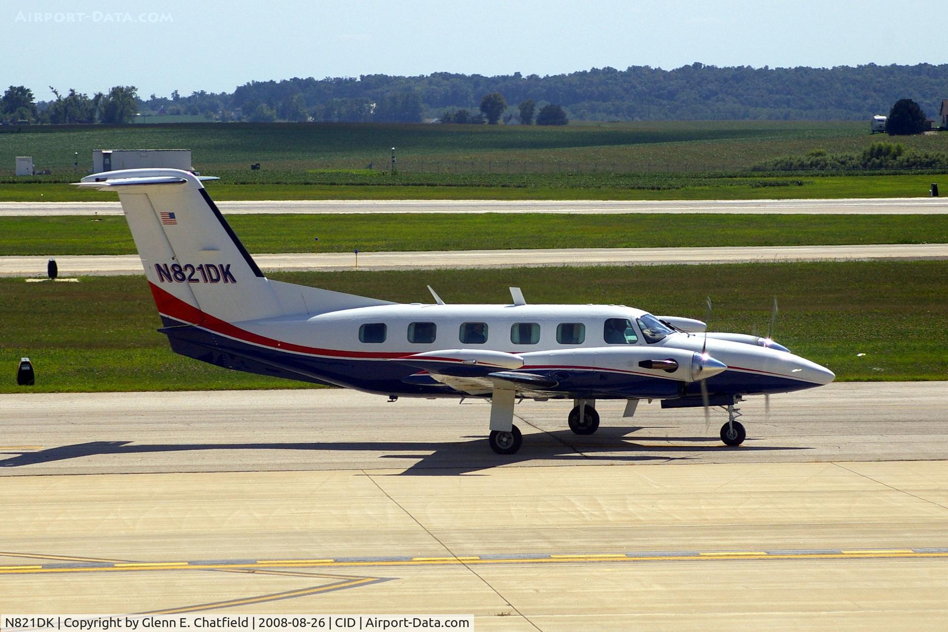 N821DK, 1981 Piper PA-42 C/N 42-8001061, Taxiing to Landmark FBO