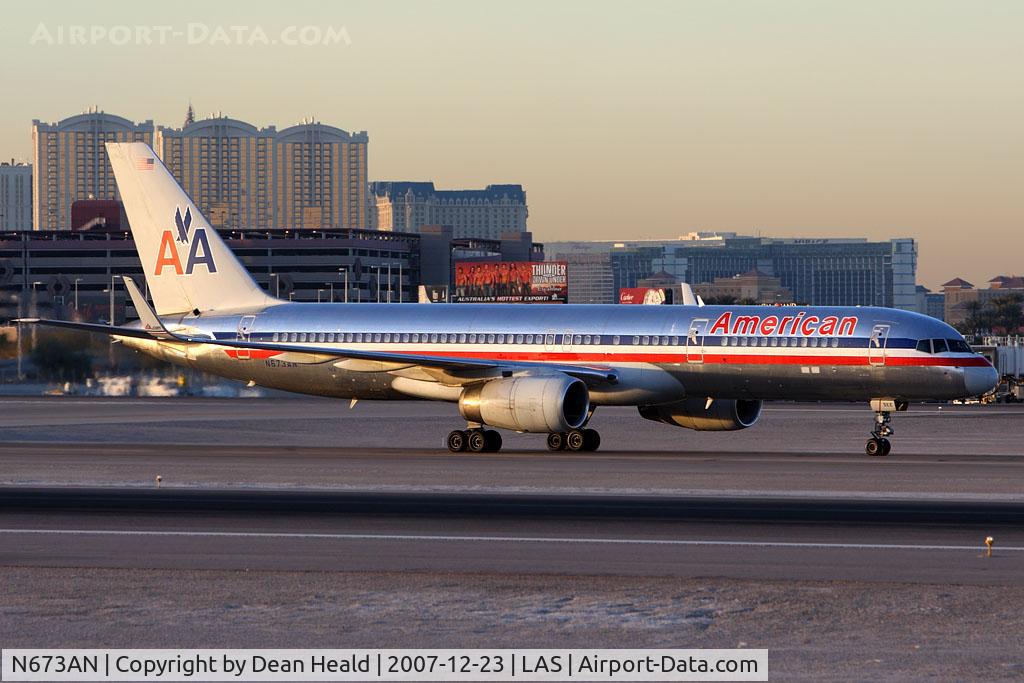 N673AN, 1998 Boeing 757-223 C/N 29423, American Airlines N673AN (FLT AAL2249) taxiing to the gate after arrival from Dallas/Fort Worth Int'l (KDFW).