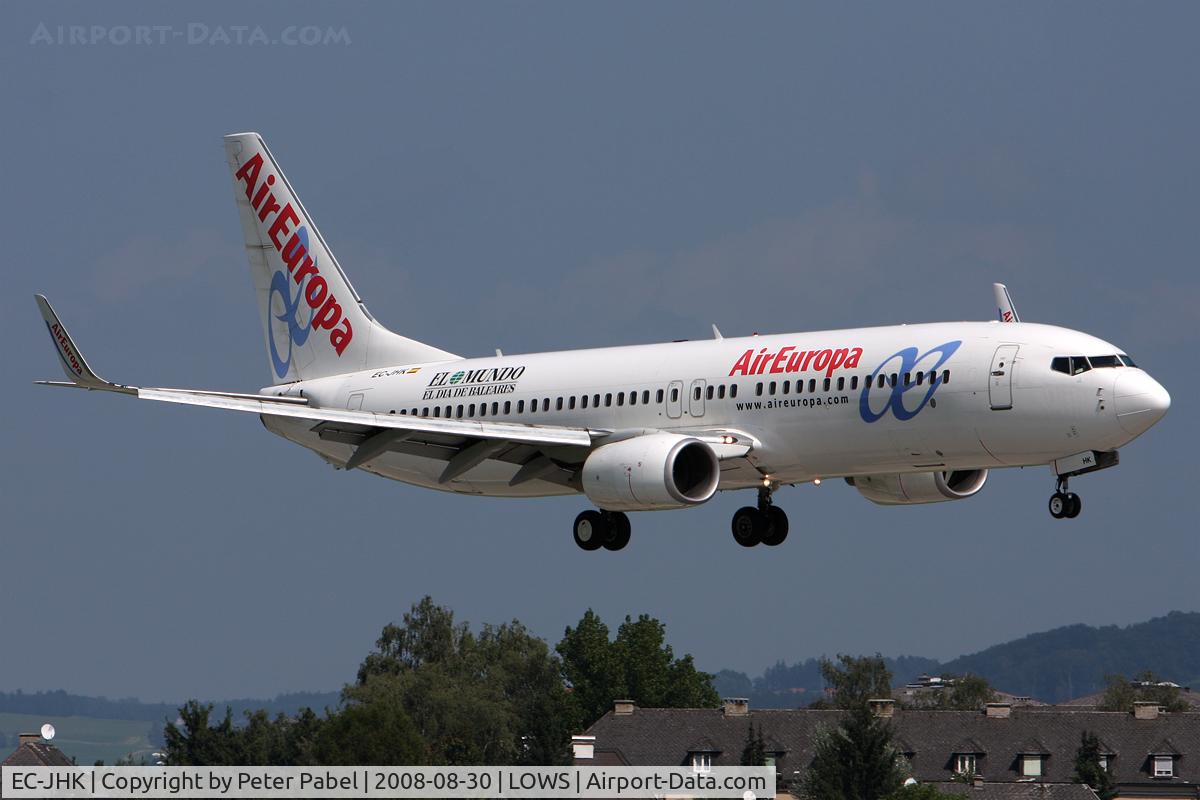 EC-JHK, 2005 Boeing 737-85P C/N 33975, SZG