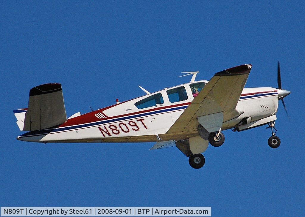N809T, 1973 Beech V35B Bonanza C/N D-9460, Departure Runway 8, Butler County