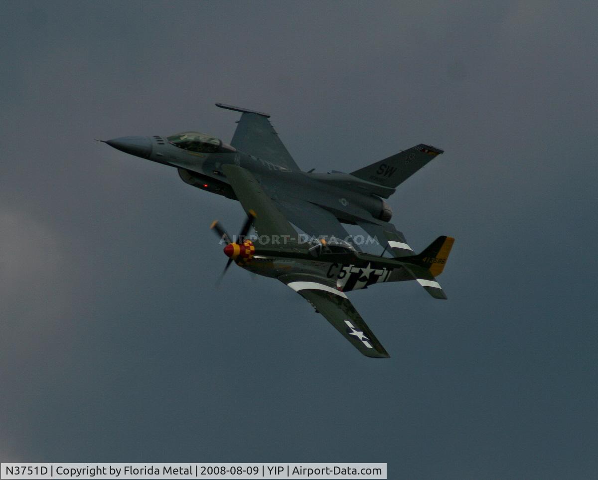 N3751D, 1944 North American P-51D Mustang C/N 122-39665, Hurry Home Honey with F-16 Heritage Flight