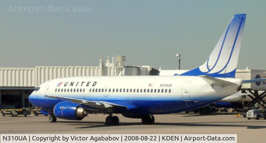 N310UA, 1987 Boeing 737-322 C/N 23671, At Denver