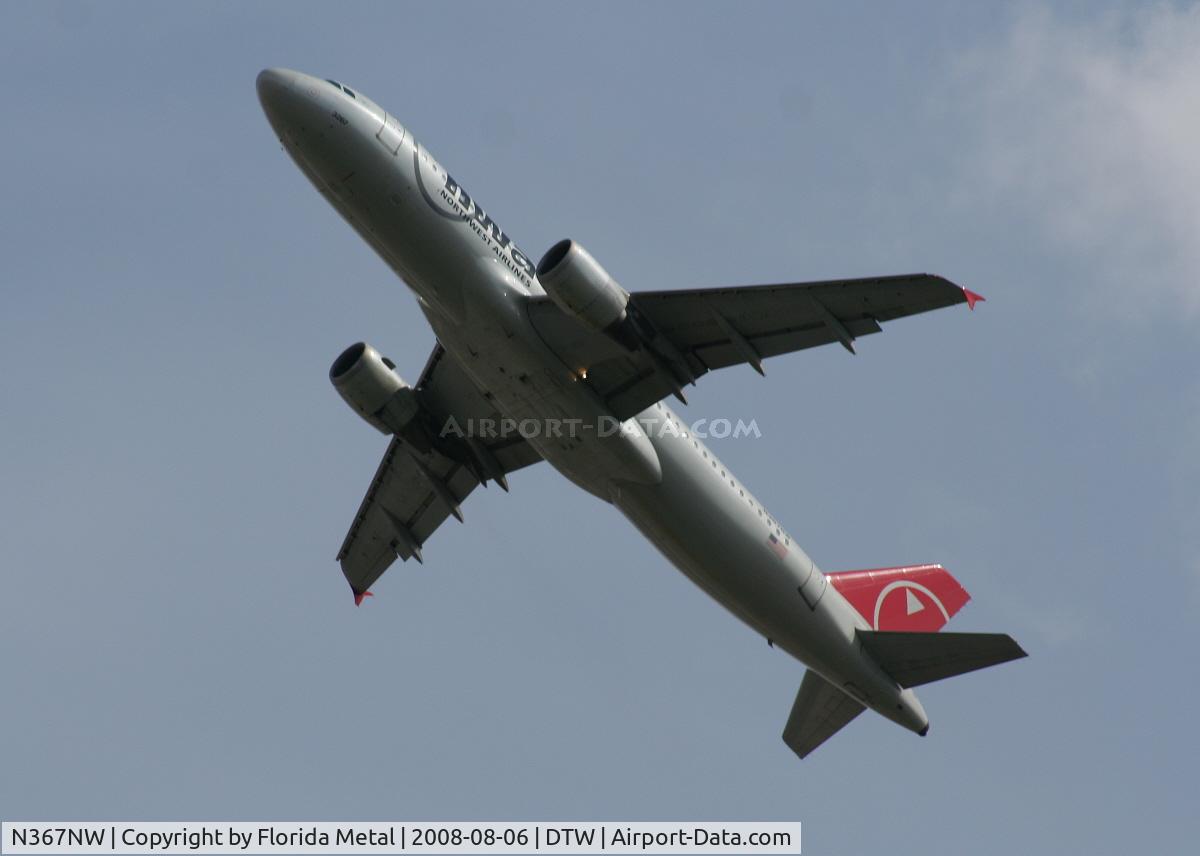 N367NW, 1999 Airbus A320-212 C/N 0988, Northwest A320