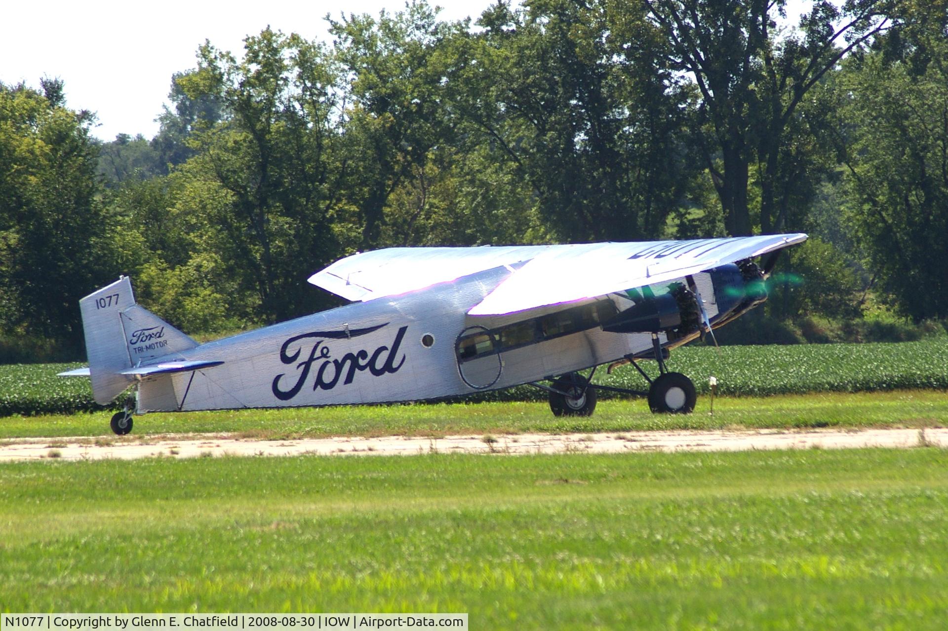 N1077, 1927 Ford 4-AT-B Tri-Motor C/N 10, Arriving on Runway 30 with the U.S. Mail