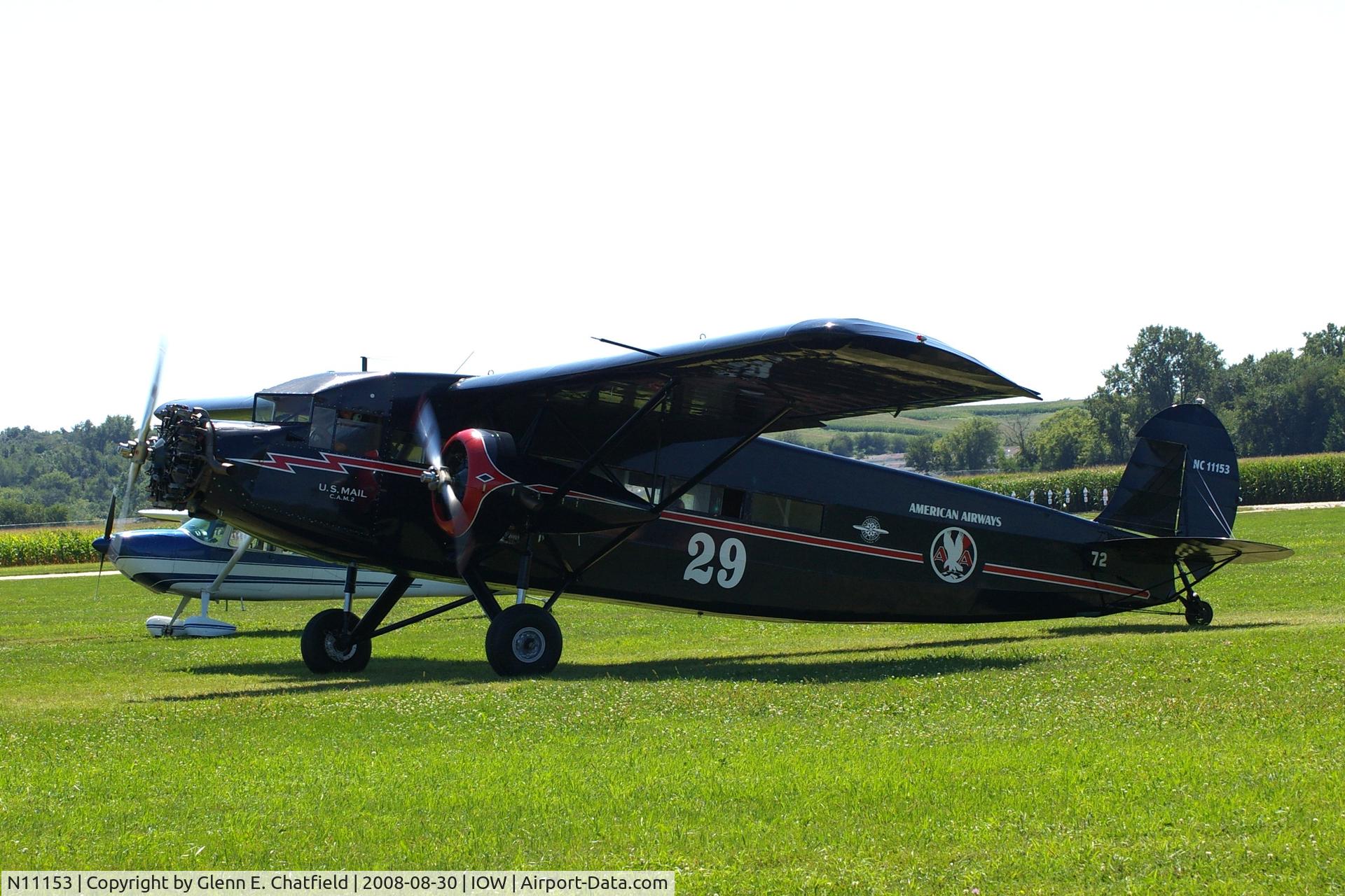 N11153, 1931 Stinson SM-6000-B C/N 5021, Taxiing to the ramp with the mail.