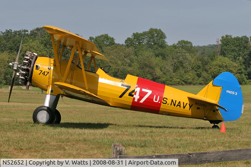 N52652, 1942 Boeing A75N1(PT17) C/N 75-4328, At Flying Circus Airfield near Bealeton, VA