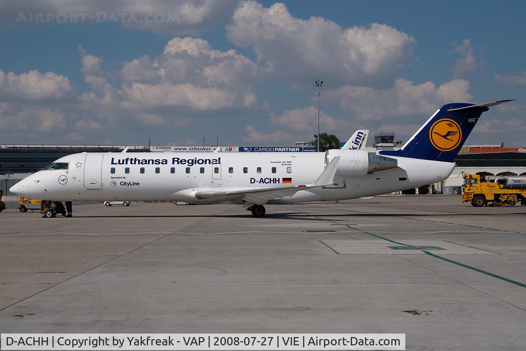 D-ACHH, 2000 Bombardier CRJ-200LR (CL-600-2B19) C/N 7449, Lufthansa regional Regionaljet