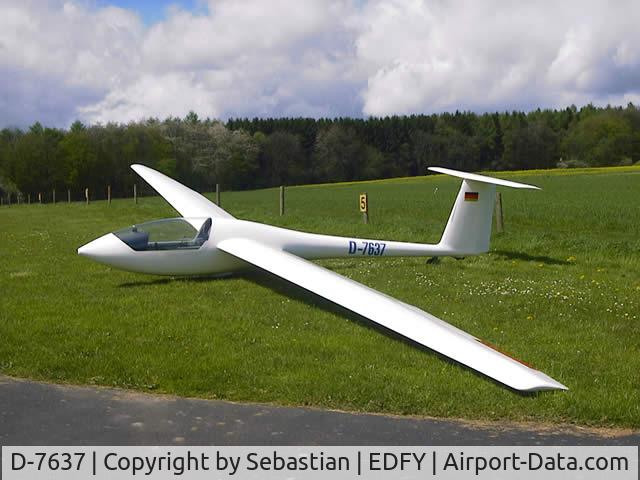 D-7637, 1982 Grob G-102 Astir CS77 C/N Not found D-7637, Astir