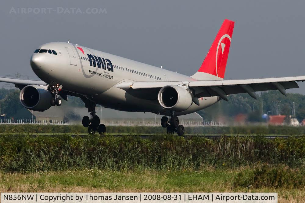 N856NW, 2004 Airbus A330-223 C/N 0631, Landing in Amsterdam