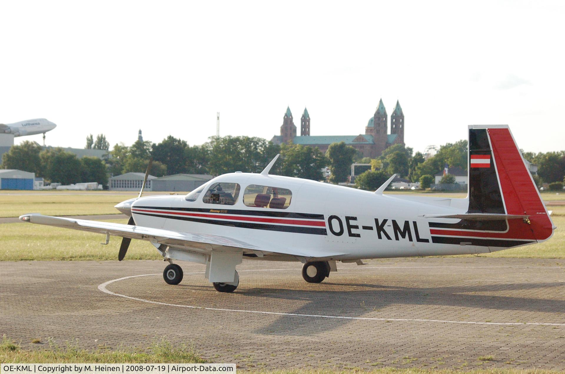 OE-KML, Mooney M20J 201 C/N 24-3025, Mooney M20J 205