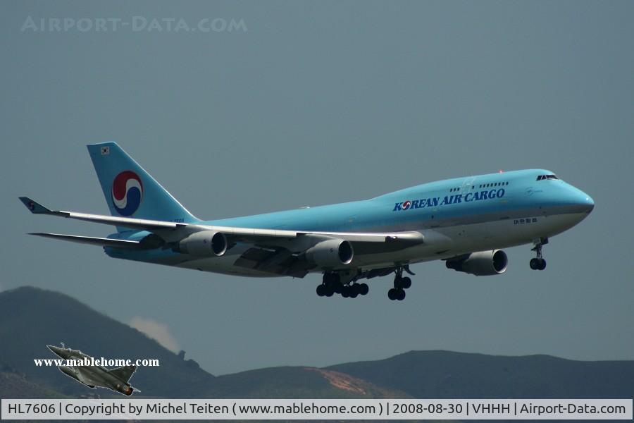 HL7606, 1989 Boeing 747-4B5-F C/N 24199, Korean Airlines Cargo on runway 25L