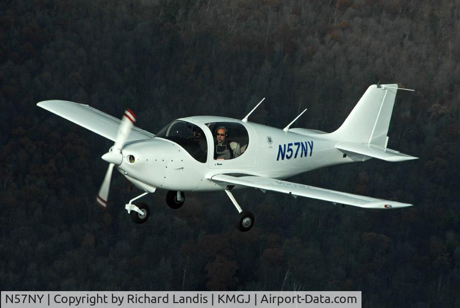 N57NY, 2006 Liberty XL-2 C/N 0030, N57NY over Orange County NY USA