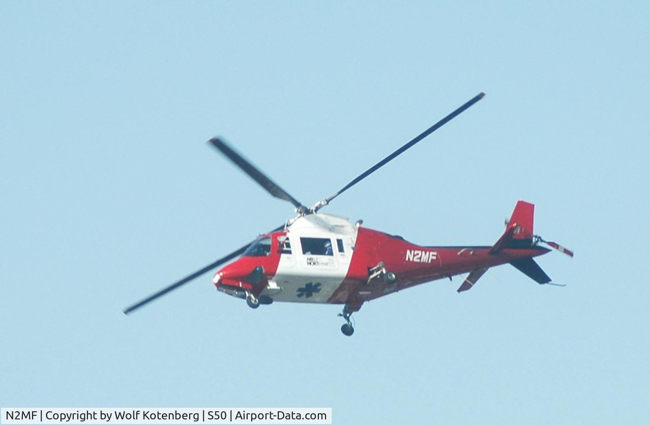 N2MF, 1984 Agusta A-109A-II C/N 7277, on short final