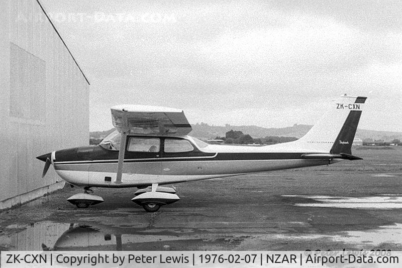 ZK-CXN, Cessna 172K Skyhawk C/N 17259059, W A Bennett Ltd., Papakura