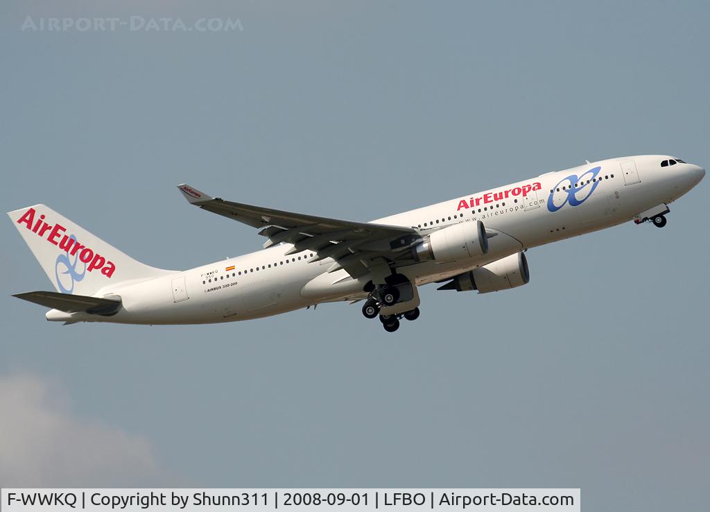 F-WWKQ, 2008 Airbus A330-202 C/N 950, C/n 950 - Last A330 for Air Europa on take off rwy 32L