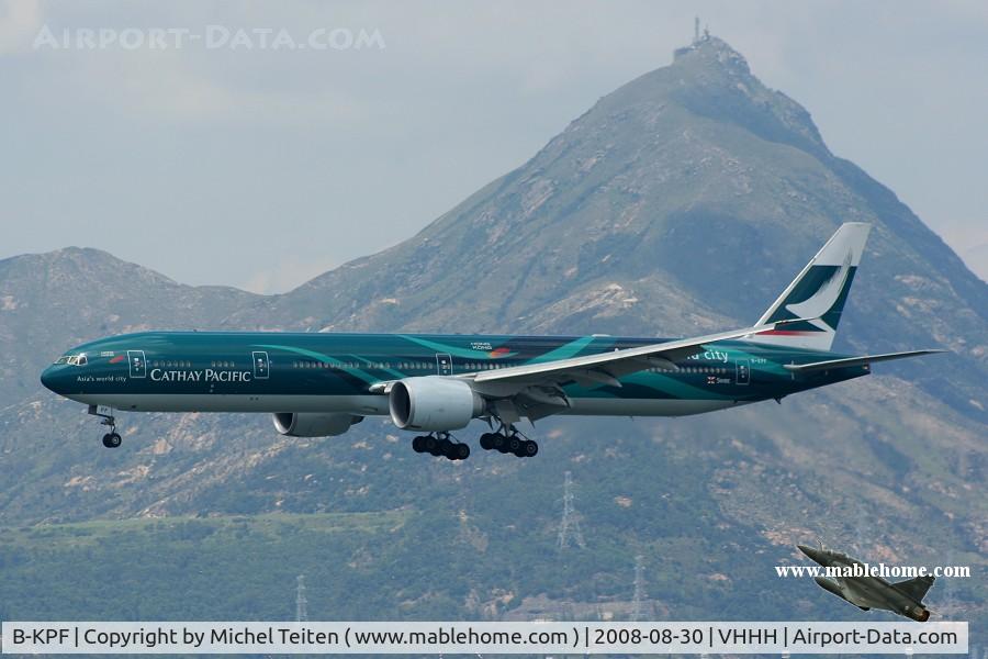 B-KPF, 2008 Boeing 777-367/ER C/N 36832/692, Colorful Cathay Pacific approaching runway 25R