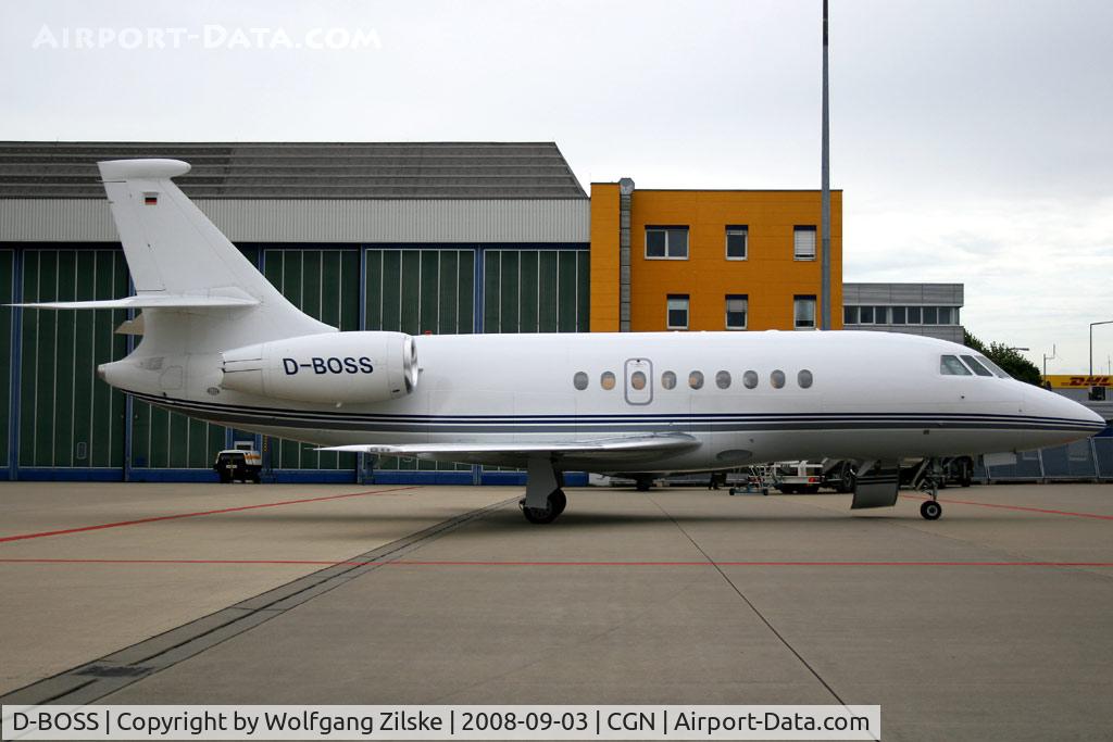 D-BOSS, 2004 Dassault Falcon 2000EX C/N 033, visitor