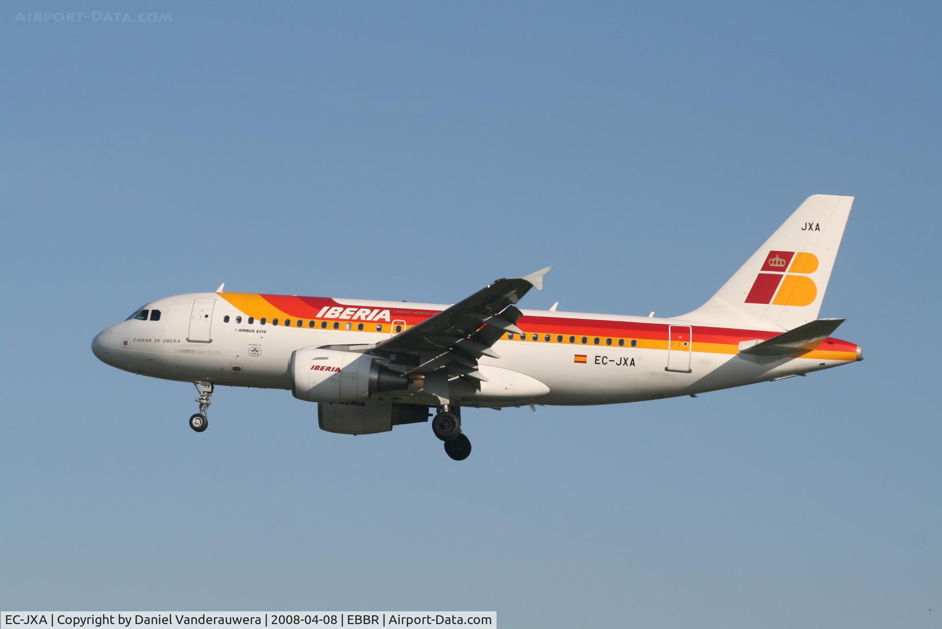 EC-JXA, 2006 Airbus A319-111 C/N 2870, flight IB3216