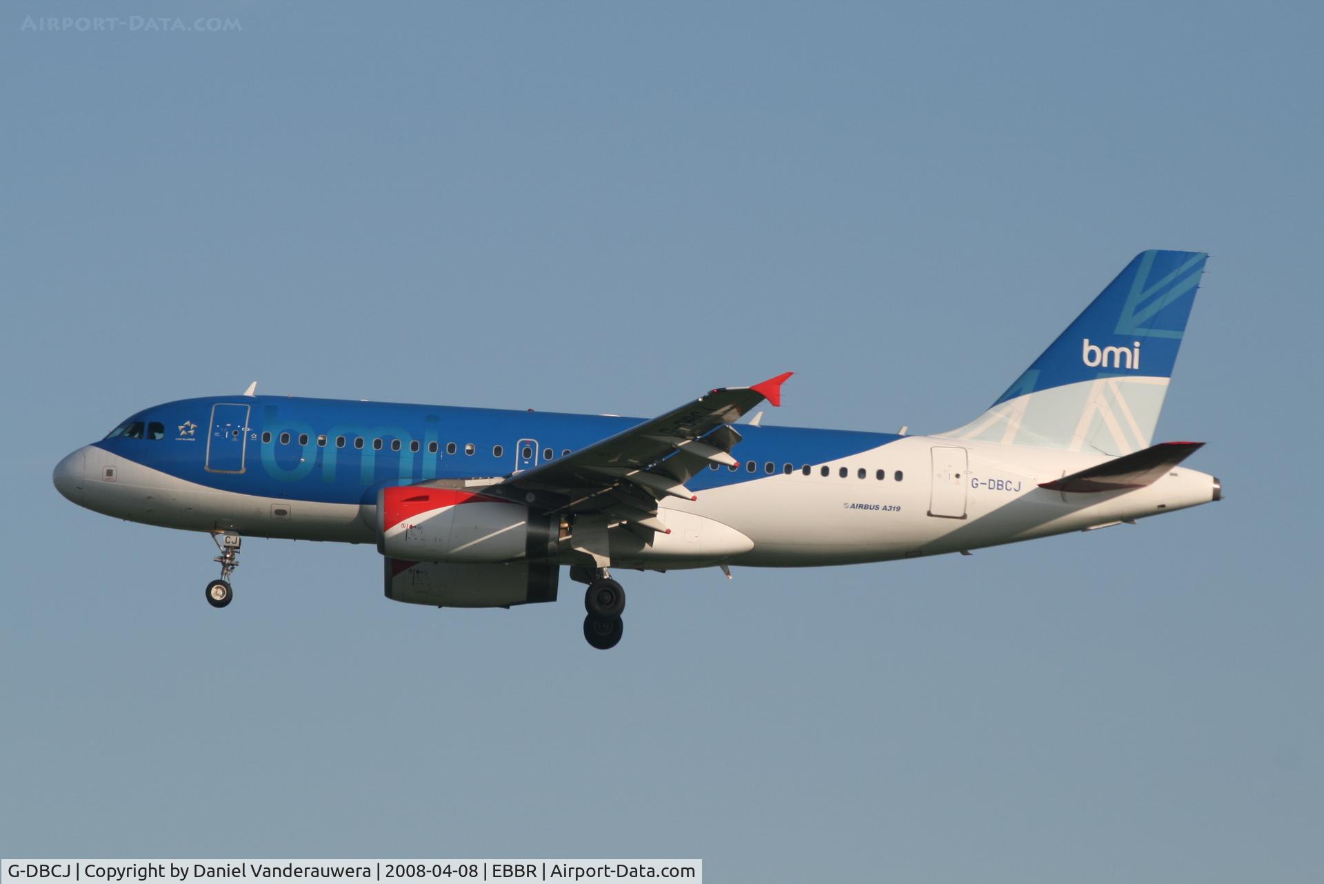 G-DBCJ, 2006 Airbus A319-131 C/N 2981, arrival of flight BD141 to rwy 25L
