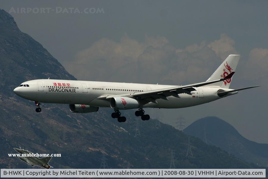 B-HWK, 2006 Airbus A330-343E C/N 786, Dragonair approaching runway 25R