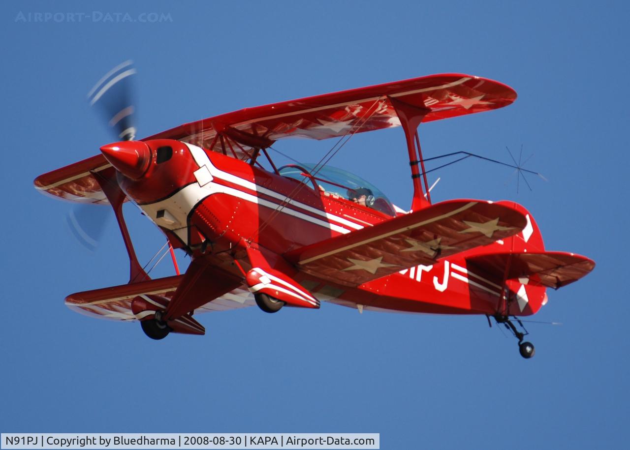 N91PJ, 1991 Christen Pitts S-2B Special Special C/N 5202, On approach to 17L.