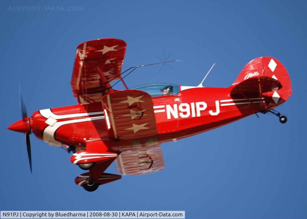 N91PJ, 1991 Christen Pitts S-2B Special Special C/N 5202, On approach to 17L.