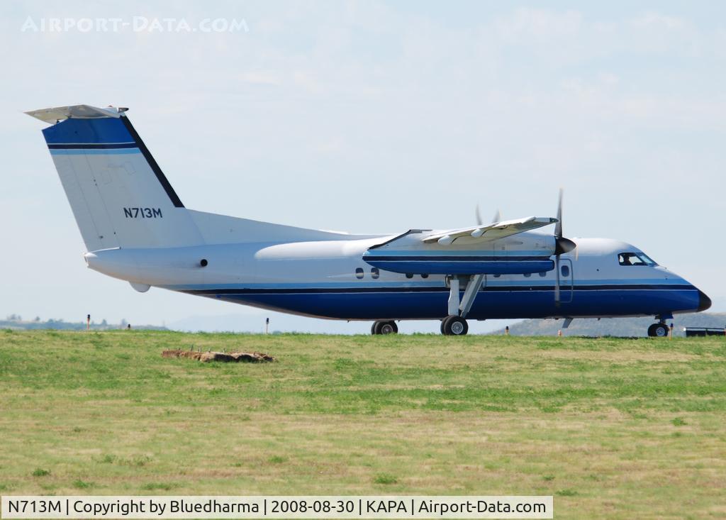 N713M, 1986 De Havilland Canada DHC-8-102 Dash 8 C/N 030, Position and Hold for 17L.