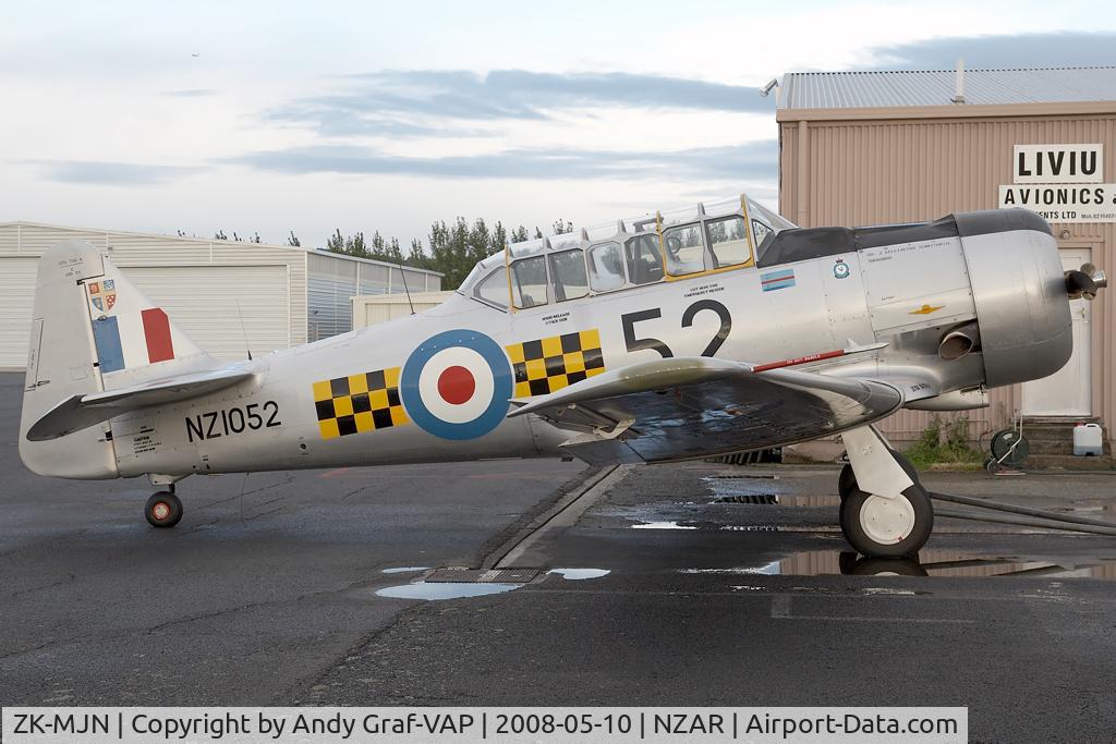 ZK-MJN, North American AT-6C Harvard IIA C/N 88-13909, North American Harvard 2A