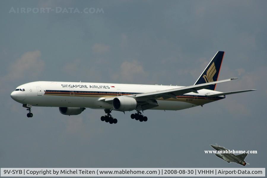 9V-SYB, 1998 Boeing 777-312 C/N 28516, Singapore Airlines approaching runway 25R