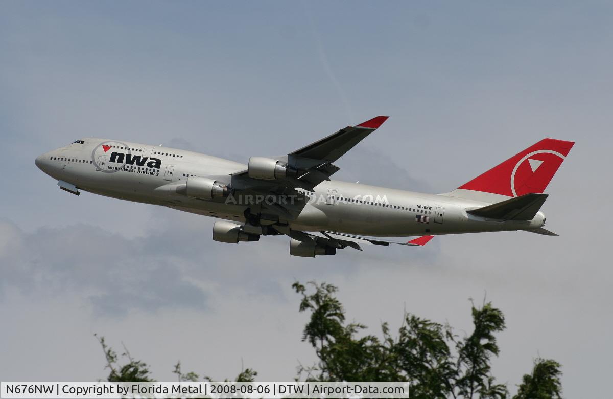 N676NW, 2002 Boeing 747-451 C/N 33002, Northwest 747-400