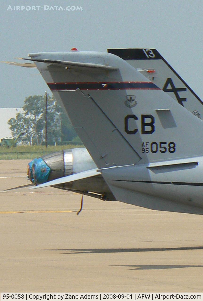 95-0058, 1995 Raytheon T-1A Jayhawk C/N TT-167, At Alliance Ft. Worth