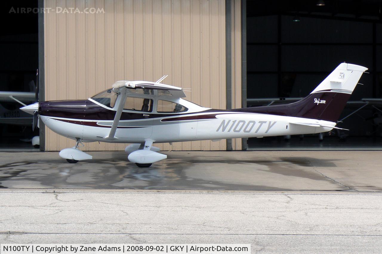 N100TY, 2004 Cessna 182T Skylane C/N 18281337, At Arlington Municipal