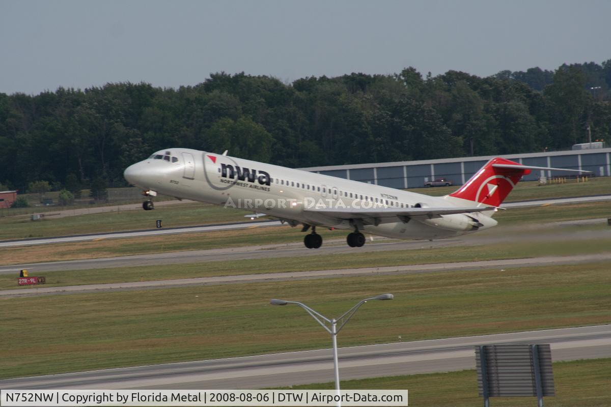 N752NW, 1968 Douglas DC-9-41 C/N 47116, Northwest DC-9-41