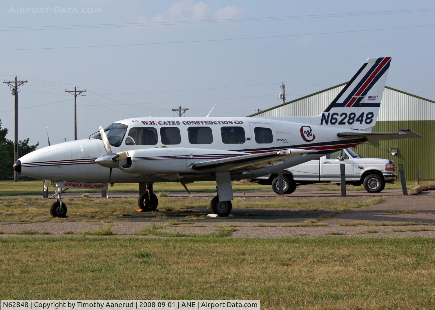 N62848, 1976 Piper PA-31-350 Chieftain C/N 31-7652132, Parked at Anoka County