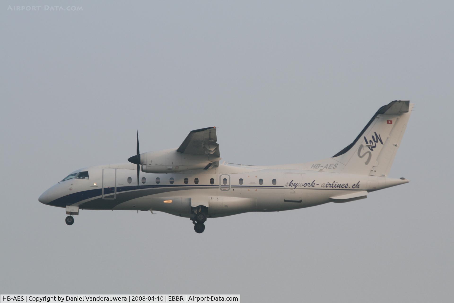 HB-AES, 1995 Dornier 328-110 C/N 3021, descending to rwy 25L