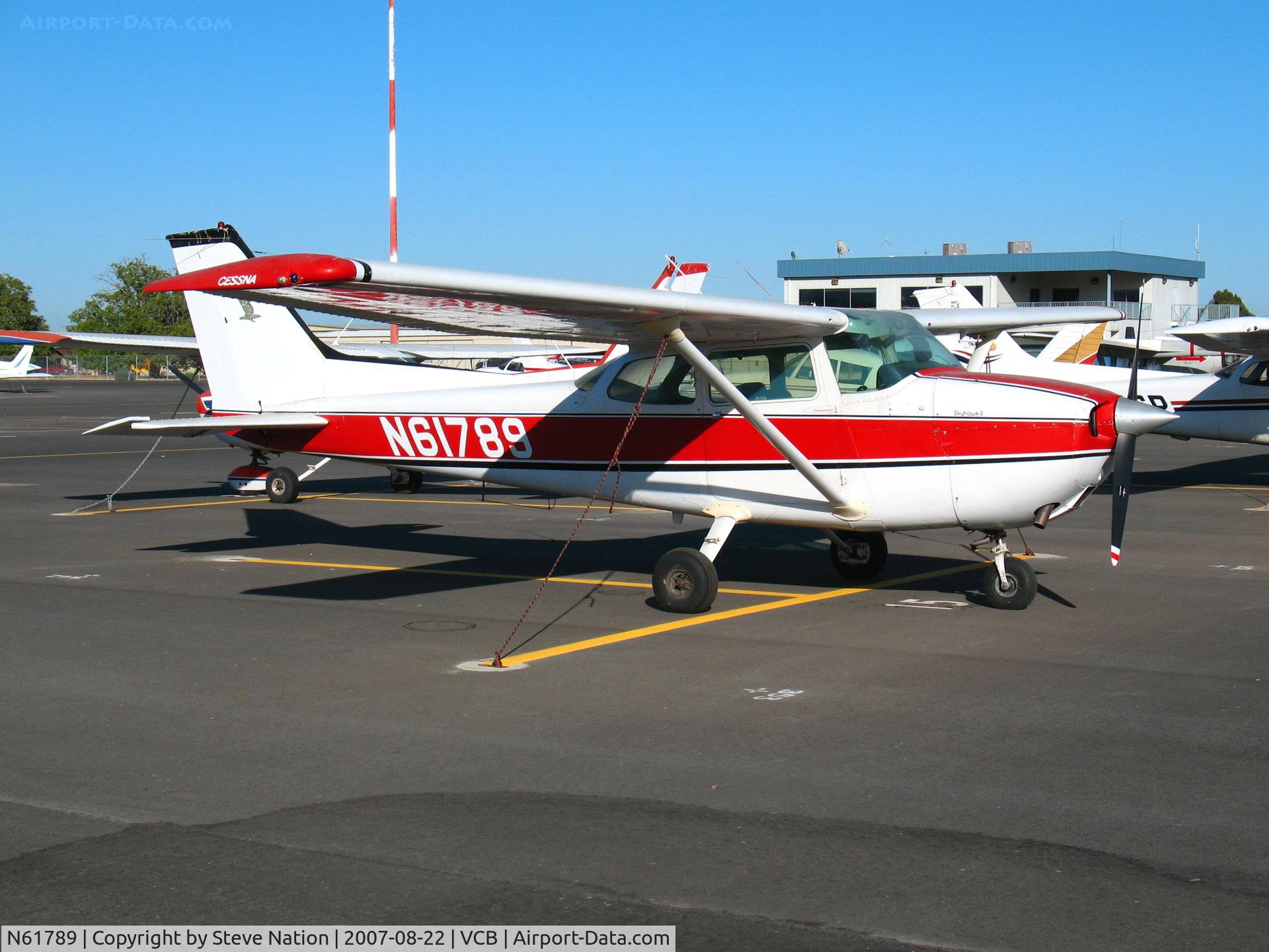 N61789, 1975 Cessna 172M C/N 17264802, 1975 Cessna 172M @ Nut Tree Airport, CA