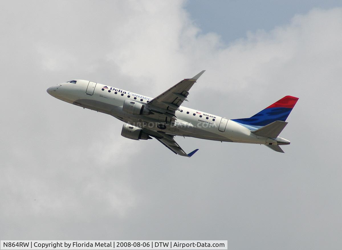 N864RW, 2006 Embraer 170SE (ERJ-170-100SE) C/N 17000117, Delta Connection EMB-170
