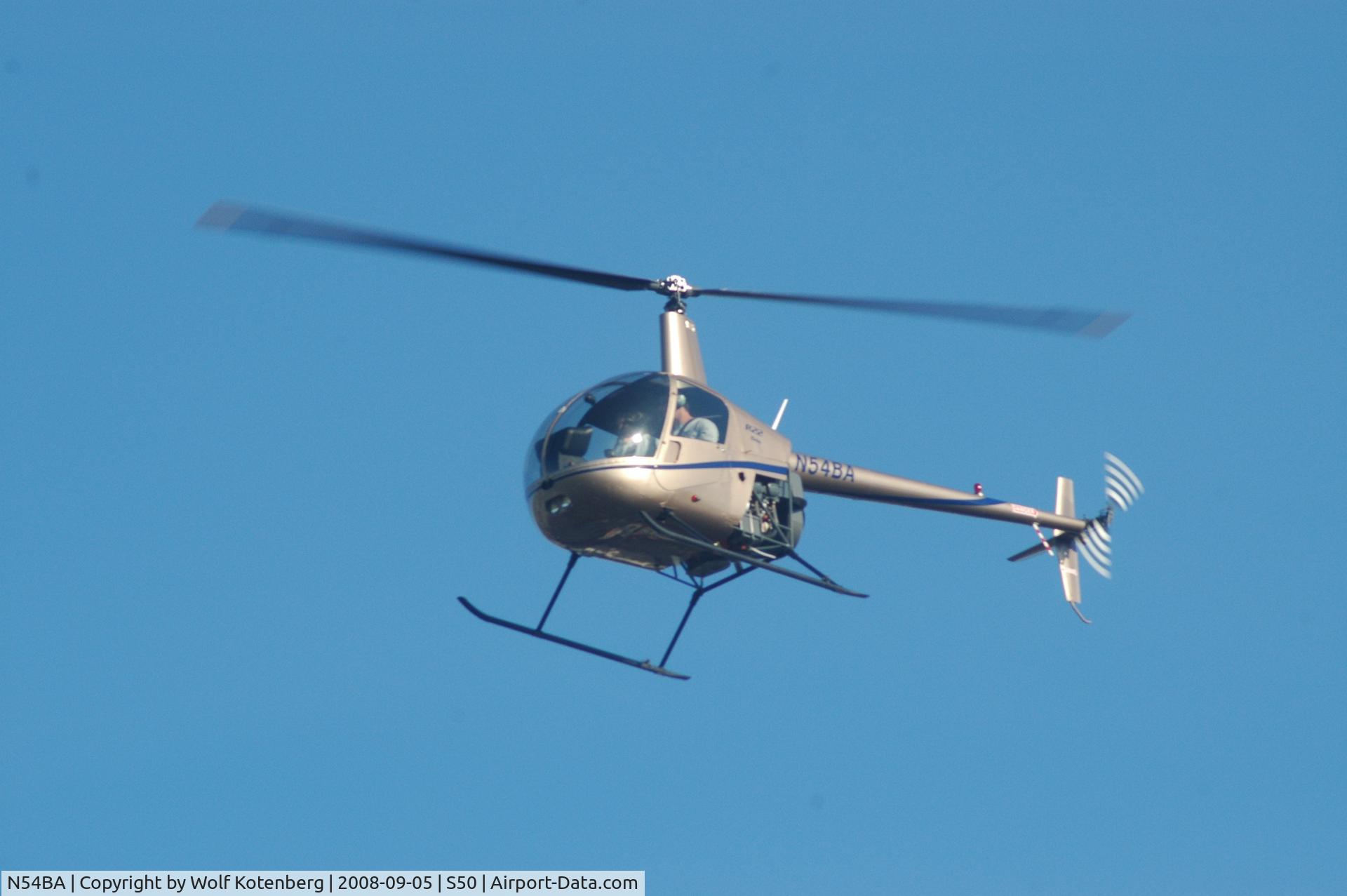 N54BA, 1991 Robinson R22 BETA C/N 1888, on final for taxiway 34
