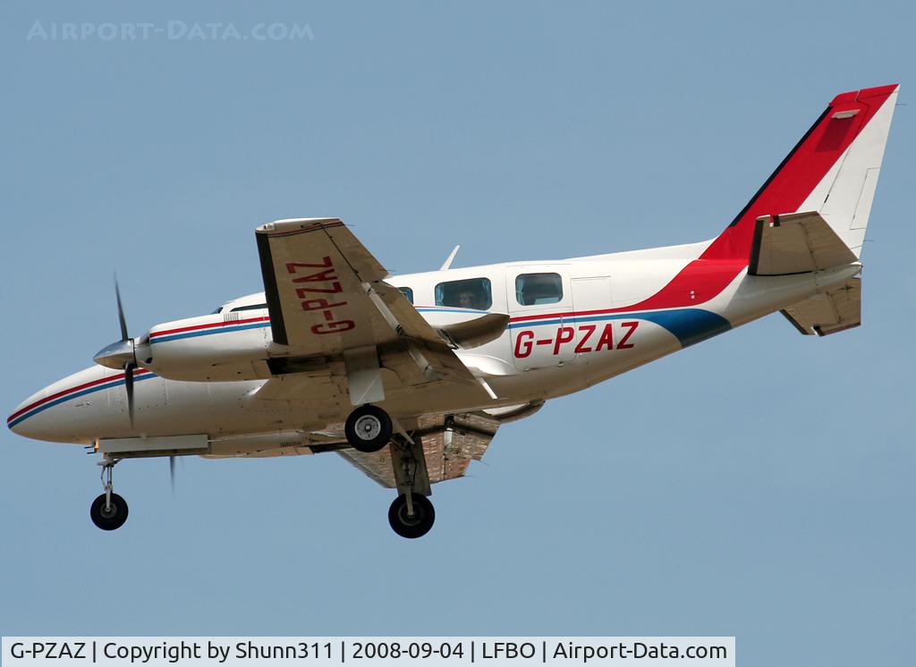G-PZAZ, 1974 Piper PA-31-350 Navajo Chieftain C/N 31-7405214, Landing rwy 32L