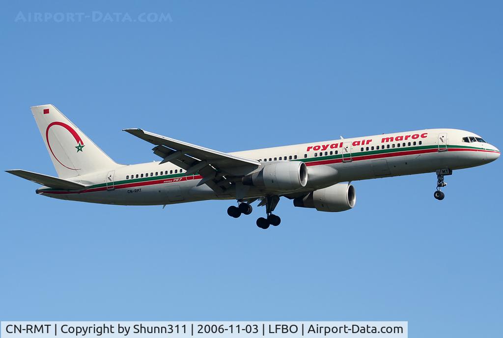 CN-RMT, 1986 Boeing 757-2B6 C/N 23686, Landing rwy 14R