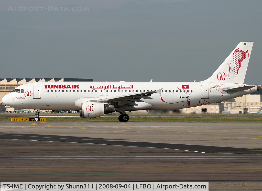 TS-IME, 1990 Airbus A320-211 C/N 123, Rolling holding point rwy 32L for departure with special 60th anniversary c/s...