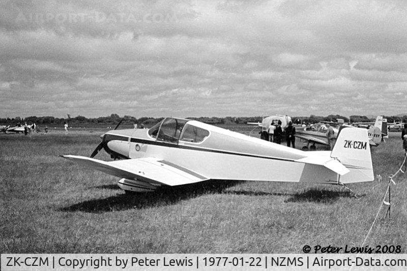 ZK-CZM, Jodel D-11 C/N AACA/83, J M Mortensen, Dargaville