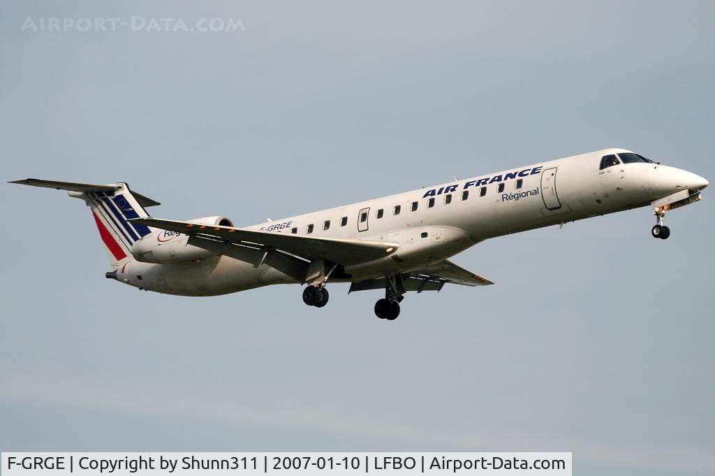 F-GRGE, 1998 Embraer EMB-145EU (ERJ-145EU) C/N 145047, Landing rwy 14R